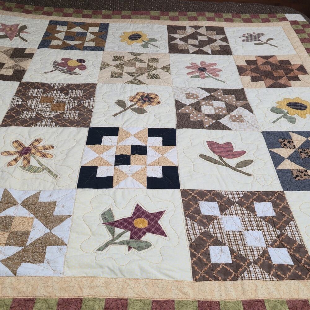 Vintage Reversible Sampler Quilt Handmade Patchwork Coverlet 82x82" Cutter READ - Picture 9 of 16